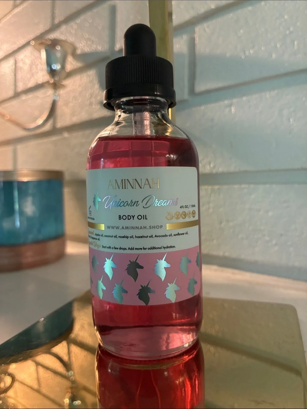NWOT Aminnah Unicorn Dreams Pink Body Oil